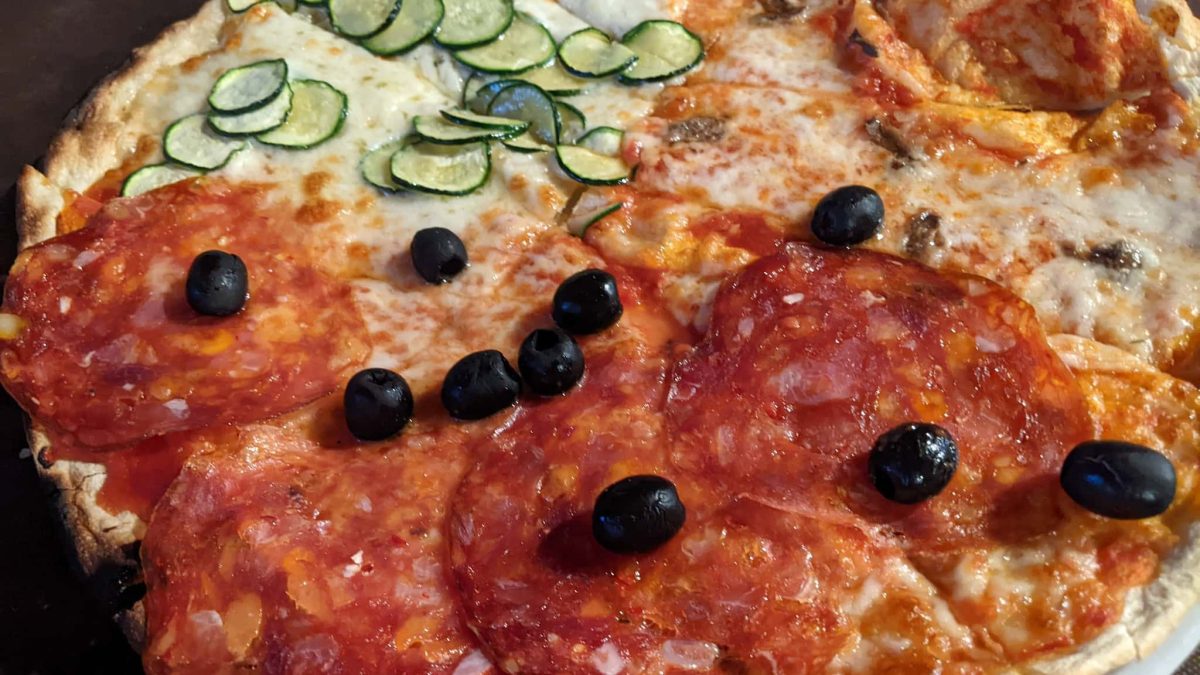 pizza ristorante pizzeria la lanterna cascia maltignano