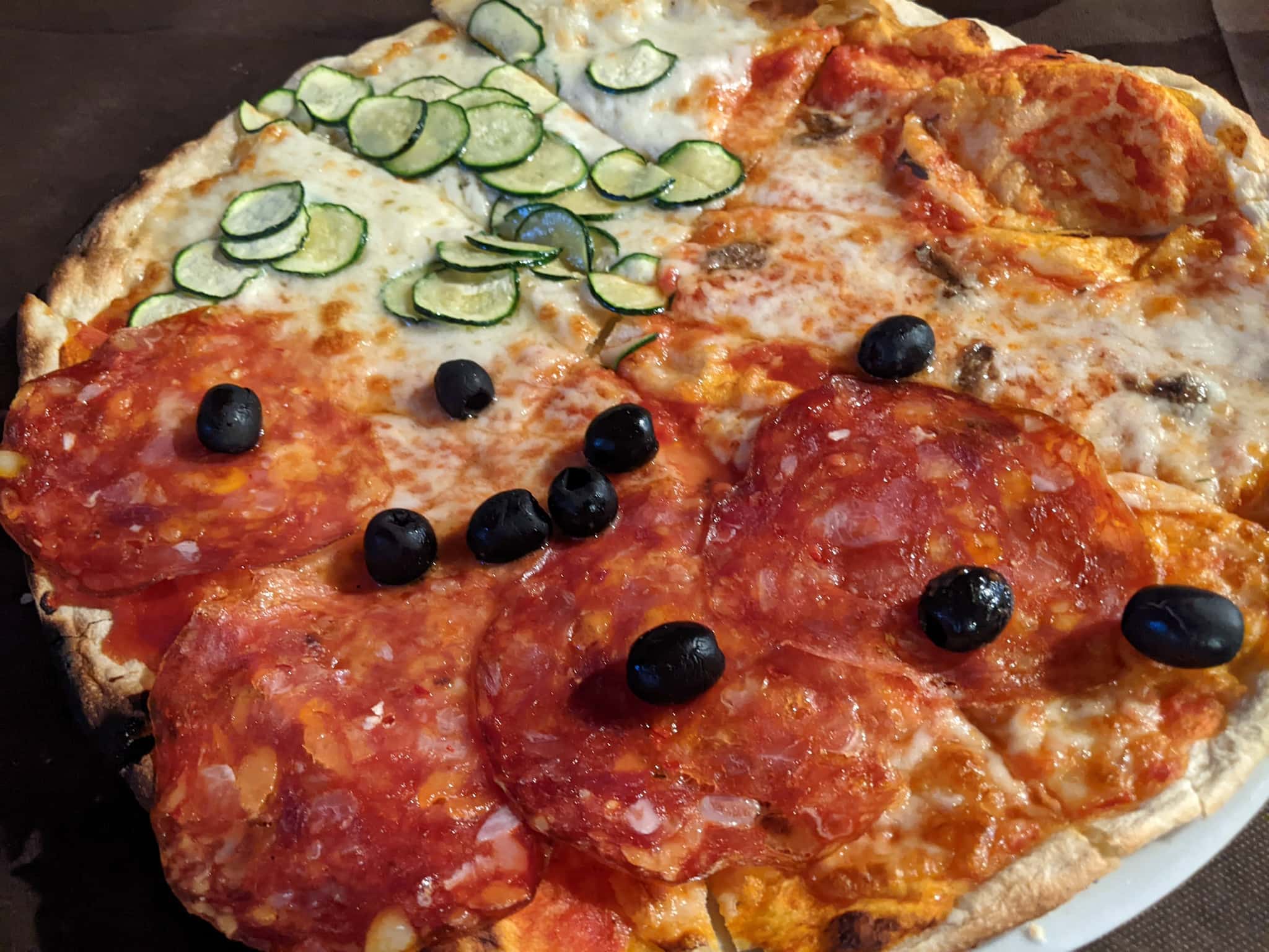 pizza ristorante pizzeria la lanterna cascia maltignano